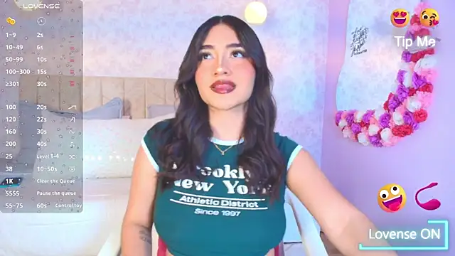 sweet artemiis online show from October 2025 07:56:01 PM