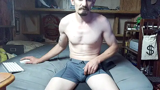 Snapshot of mike42088 chatting on May 2026 03:25:02 AM mike42088 online show from May 2026 03:25:02 AM
