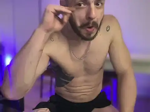 Snapshot of lat20ar@xh chatting on April 2026 09:10:02 AM lat20arxh online show from April 2026 09:10:02 AM