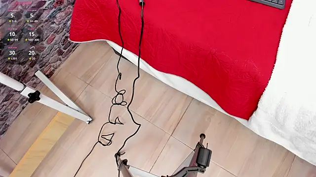 Snapshot of ALYANNA_HOT_ chatting on October 2025 01:11:01 PM ALYANNA HOT online show from October 2025 01:11:01 PM