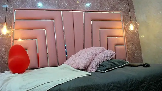 Snapshot of ALYANNA_HOT_ chatting on February 2026 11:41:01 AM ALYANNA HOT online show from February 2026 11:41:01 AM