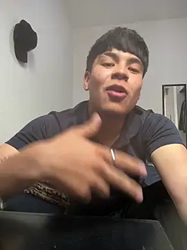 Barrx0018 online show from February 2026 08:24:02 PM