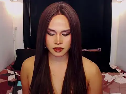 YllanaAltheaXxX online show from January 2026 01:32:01 AM