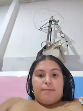 yatzuriperrita online show from June 2026 07:33:01 PM