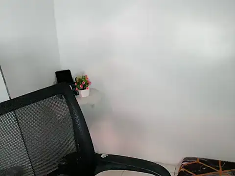 daretolovemee 18 online show from October 2025 11:17:02 PM