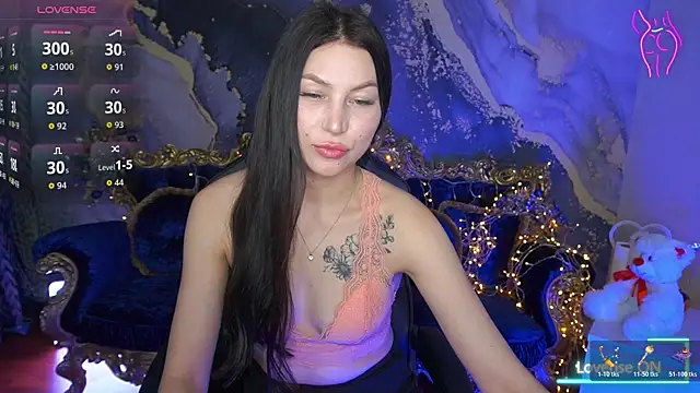 EliseVelour online show from March 2026 01:49:02 PM