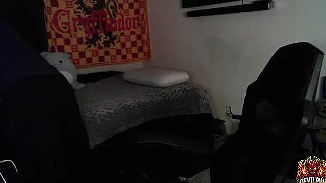 Snapshot of DevilPup75_ chatting on September 2025 11:32:02 PM DevilPup75  online show from September 2025 11:32:02 PM