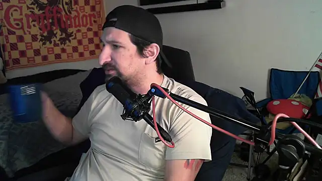 Snapshot of DevilPup75_ chatting on October 2025 08:00:02 AM DevilPup75  online show from October 2025 08:00:02 AM