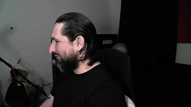 Snapshot of DevilPup75_ chatting on May 2026 11:10:02 PM DevilPup75 online show from May 2026 11:10:02 PM