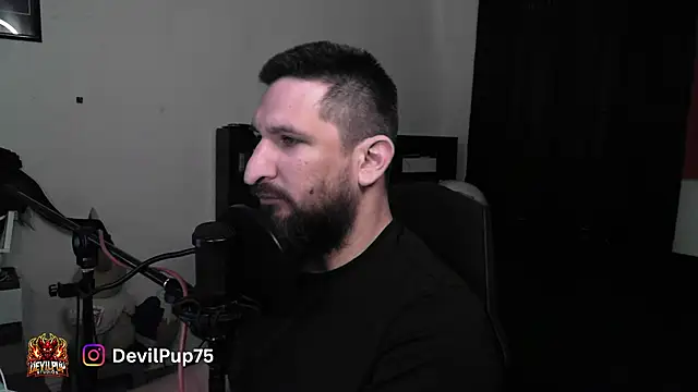 Snapshot of DevilPup75_ chatting on June 2026 05:06:01 PM DevilPup75 online show from June 2026 05:06:01 PM