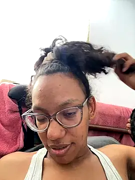 Valen1800 online show from October 2025 02:15:01 PM