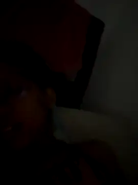 Valen1800 online show from November 2025 01:00:01 AM