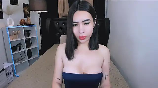 Claudia empress online show from April 2026 06:31:02 PM