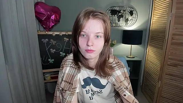 Madelaineses online show from November 2025 10:48:01 AM