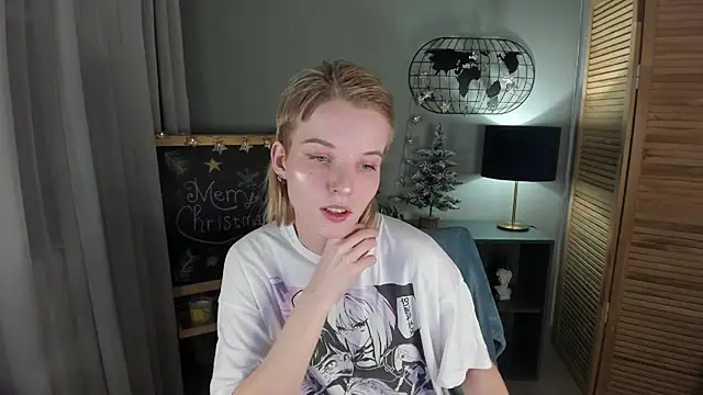 Madelaineses online show from December 2025 08:43:01 AM