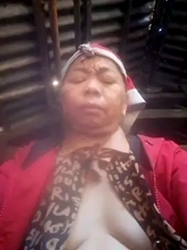 VangLe73 online show from November 2025 08:40:01 AM