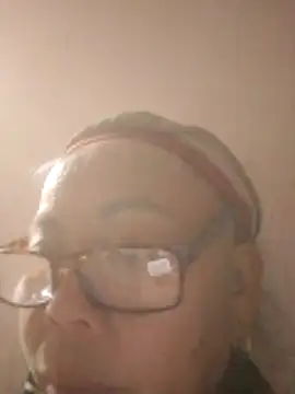 VangLe73 online show from February 2026 01:29:01 PM