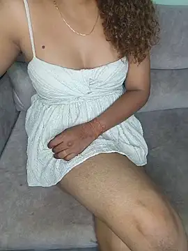Snapshot of Tamilpallavi chatting on June 2026 11:57:01 PM Tamilpallavi online show from June 2026 11:57:01 PM