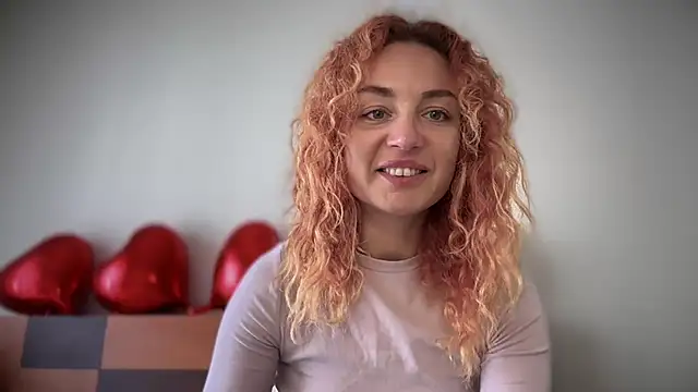 Reddgiirl online show from March 2026 10:40:01 AM