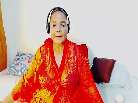 Snapshot of Love-Racheal75 chatting on May 2026 09:17:02 AM Love-Racheal75 online show from May 2026 09:17:02 AM