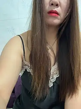 Snapshot of Moan_Mary chatting on October 2025 11:34:01 PM Moan Mary online show from October 2025 11:34:01 PM