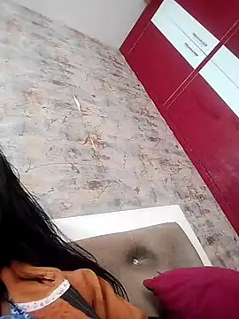 Soniya Roy online show from December 2025 07:37:01 AM