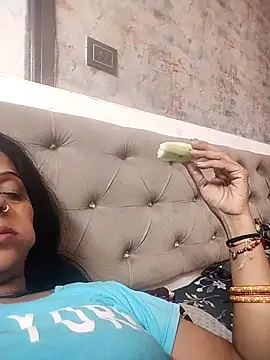 Snapshot of Soniya_Roy chatting on April 2026 08:28:01 AM Soniya Roy online show from April 2026 08:28:01 AM