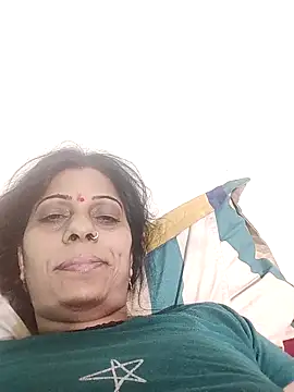 Snapshot of Soniya_Roy chatting on April 2026 06:32:01 PM Soniya Roy online show from April 2026 06:32:01 PM