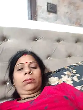 Snapshot of Soniya_Roy chatting on April 2026 07:17:02 AM Soniya Roy online show from April 2026 07:17:02 AM
