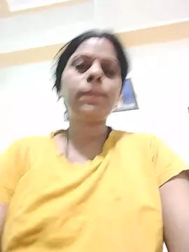 Snapshot of Soniya_Roy chatting on May 2026 02:40:01 AM Soniya Roy online show from May 2026 02:40:01 AM