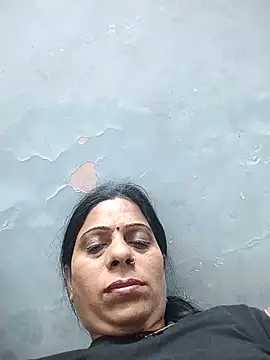 Snapshot of Soniya_Roy chatting on May 2026 05:09:02 PM Soniya Roy online show from May 2026 05:09:02 PM