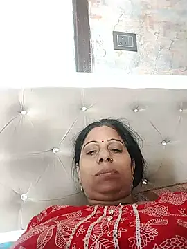 Snapshot of Soniya_Roy chatting on May 2026 04:20:02 AM Soniya Roy online show from May 2026 04:20:02 AM