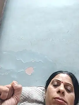 Snapshot of Soniya_Roy chatting on May 2026 04:37:02 PM Soniya Roy online show from May 2026 04:37:02 PM