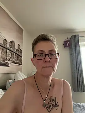 Curvy-Jinx online show from February 2026 08:21:01 AM