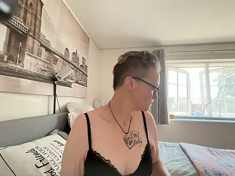 Curvy-Jinx online show from July 2026 08:38:02 AM