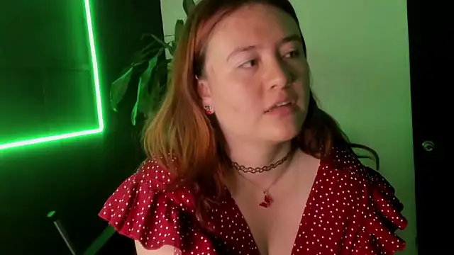 AliaMiller  online show from February 2026 02:21:01 AM