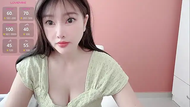 Crush-7ii online show from June 2026 02:05:02 AM