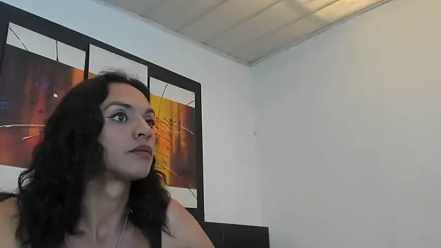 MeganRhyder online show from June 2026 04:18:01 PM