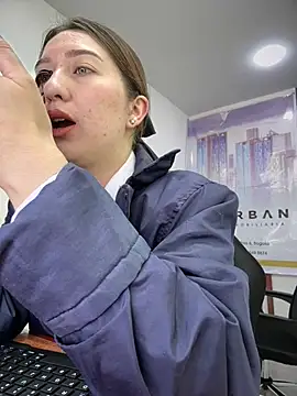 SUSY  06 online show from February 2026 12:17:01 PM