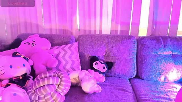 Melody-chers online show from December 2025 12:21:02 PM