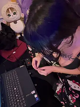 Snapshot of Kitty_yukimura chatting on May 2026 11:56:01 PM Kitty yukimura online show from May 2026 11:56:01 PM