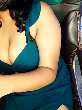 darling devil online show from November 2025 10:41:02 PM