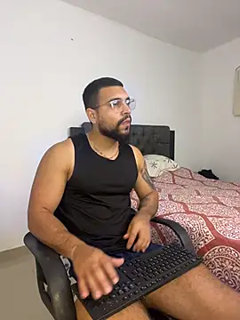 vincentjaxon online show from November 2025 10:38:01 AM