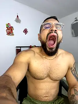 vincentjaxon online show from December 2025 10:43:01 AM