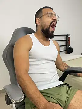 vincentjaxon online show from March 2026 12:22:01 PM