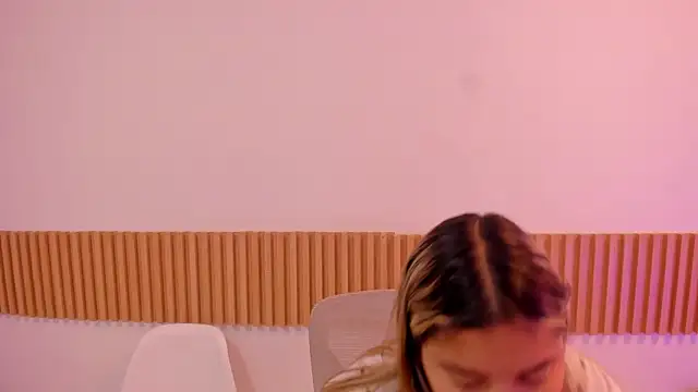 OliviaSweett online show from April 2026 06:46:02 PM