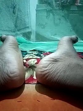 monubigcoock online show from October 2025 06:19:02 PM