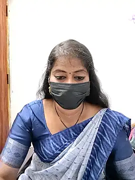 Snapshot of tamil_Sigappu_Roja chatting on May 2026 11:12:03 PM tamil Sigappu Roja online show from May 2026 11:12:03 PM