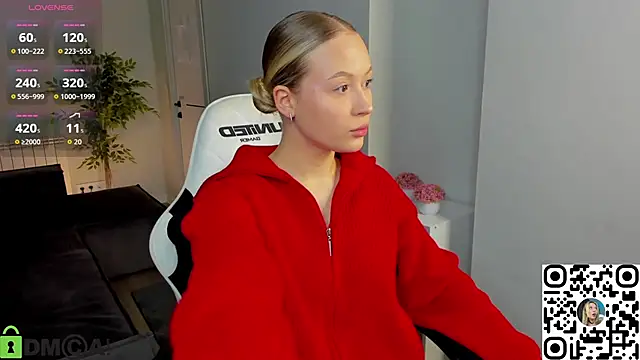 Snapshot of Margo-pvt chatting on November 2025 12:54:01 AM Margo-pvt online show from November 2025 12:54:01 AM