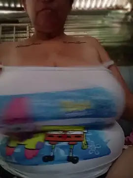 Snapshot of SinisterBabe chatting on June 2026 11:23:01 AM SinisterBabe online show from June 2026 11:23:01 AM